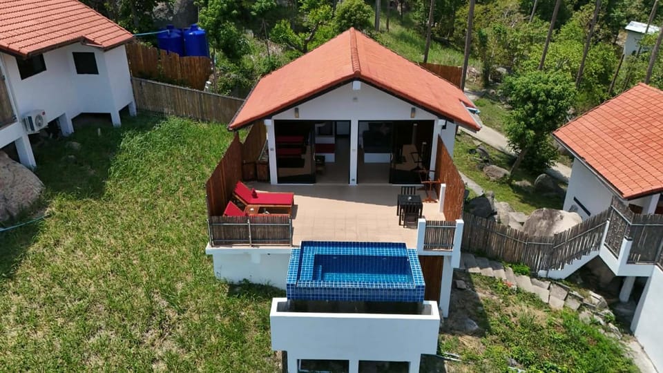 Karo Villas Resort in Ko Tao