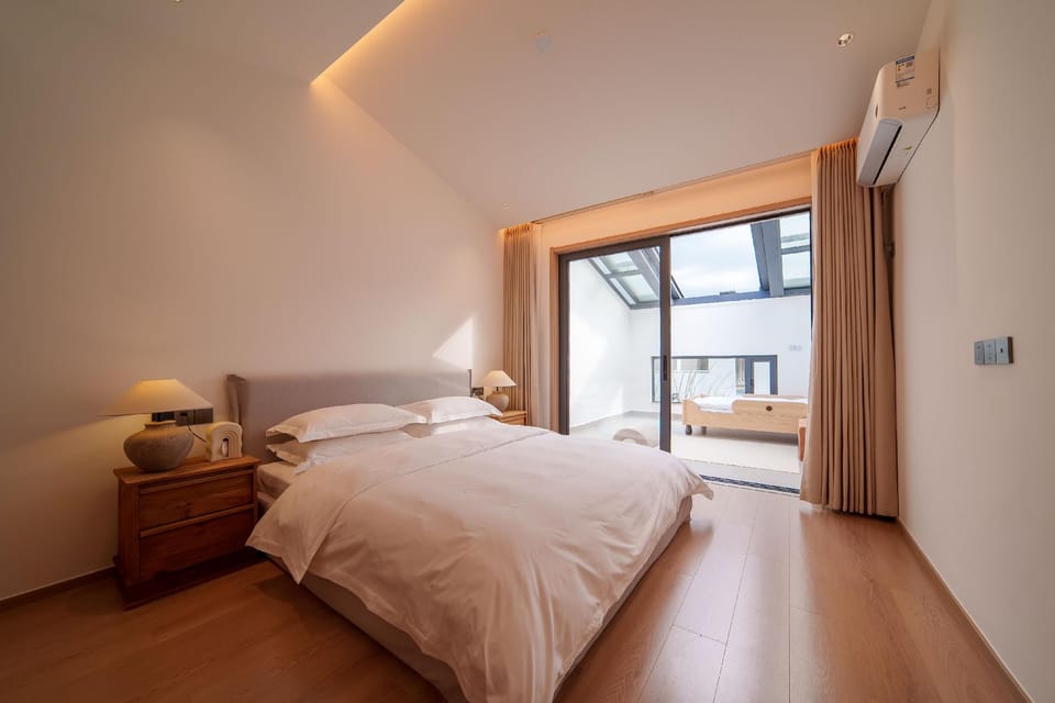 Separate living room