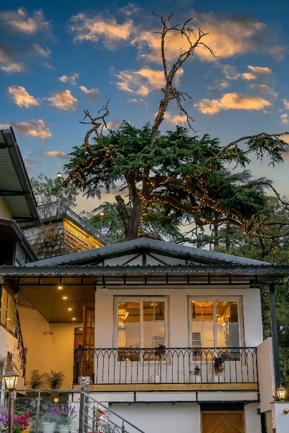The Alkonost Hotel in Uttarakhand