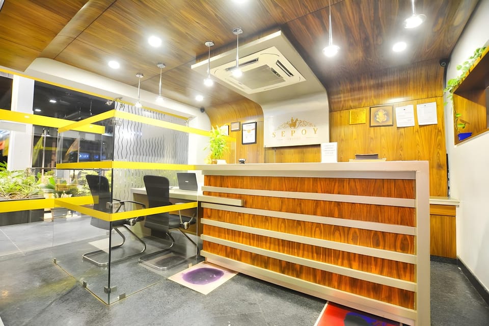 Hotel Sepoy Grande Hotel in Mysuru