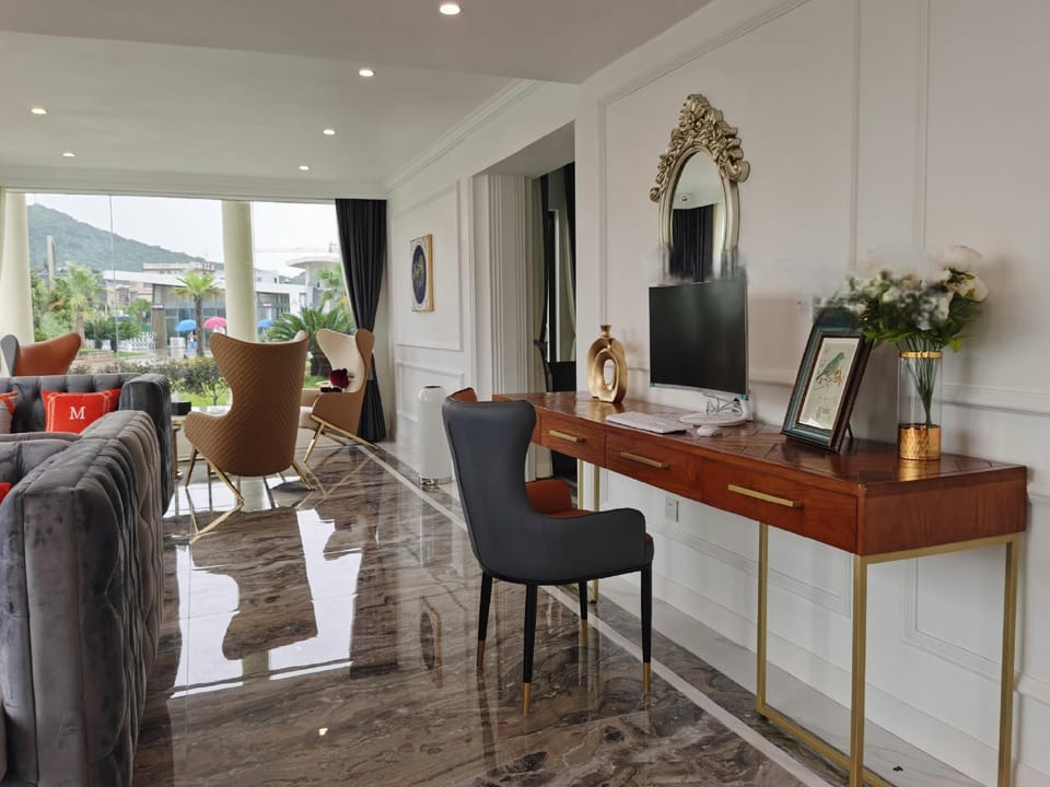 Jihu Beach Hotel Hotel in Zhejiang