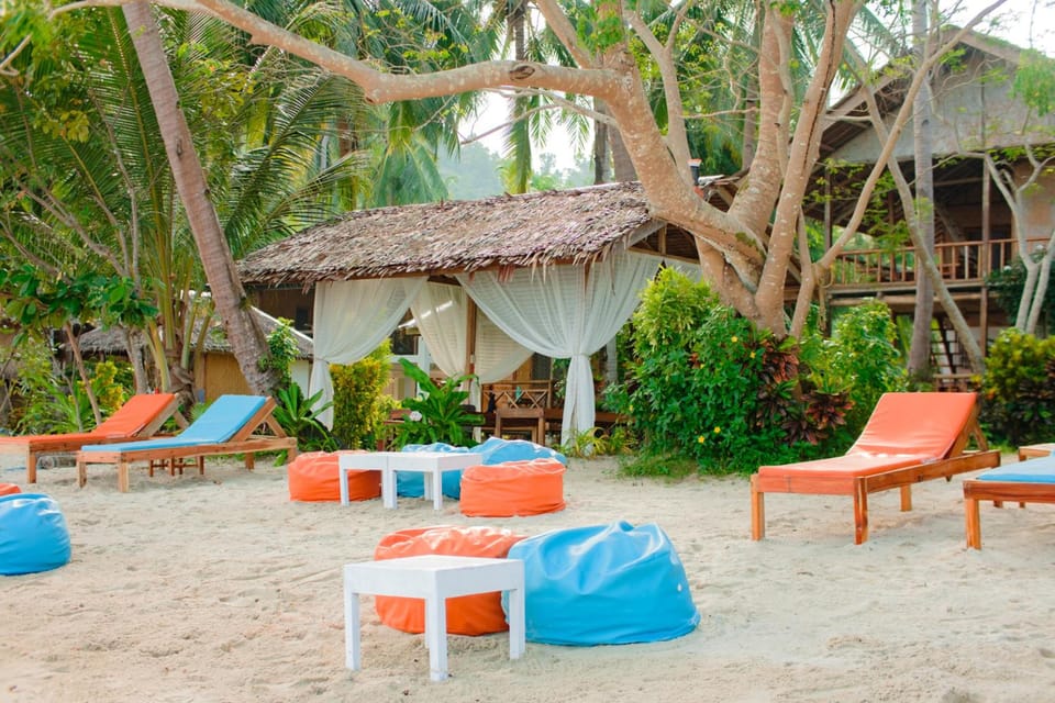 Sunset Colors Resort in San Vicente