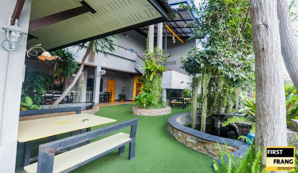 First and Frang Hotel Hotel in Ko Pha-ngan Sub-district