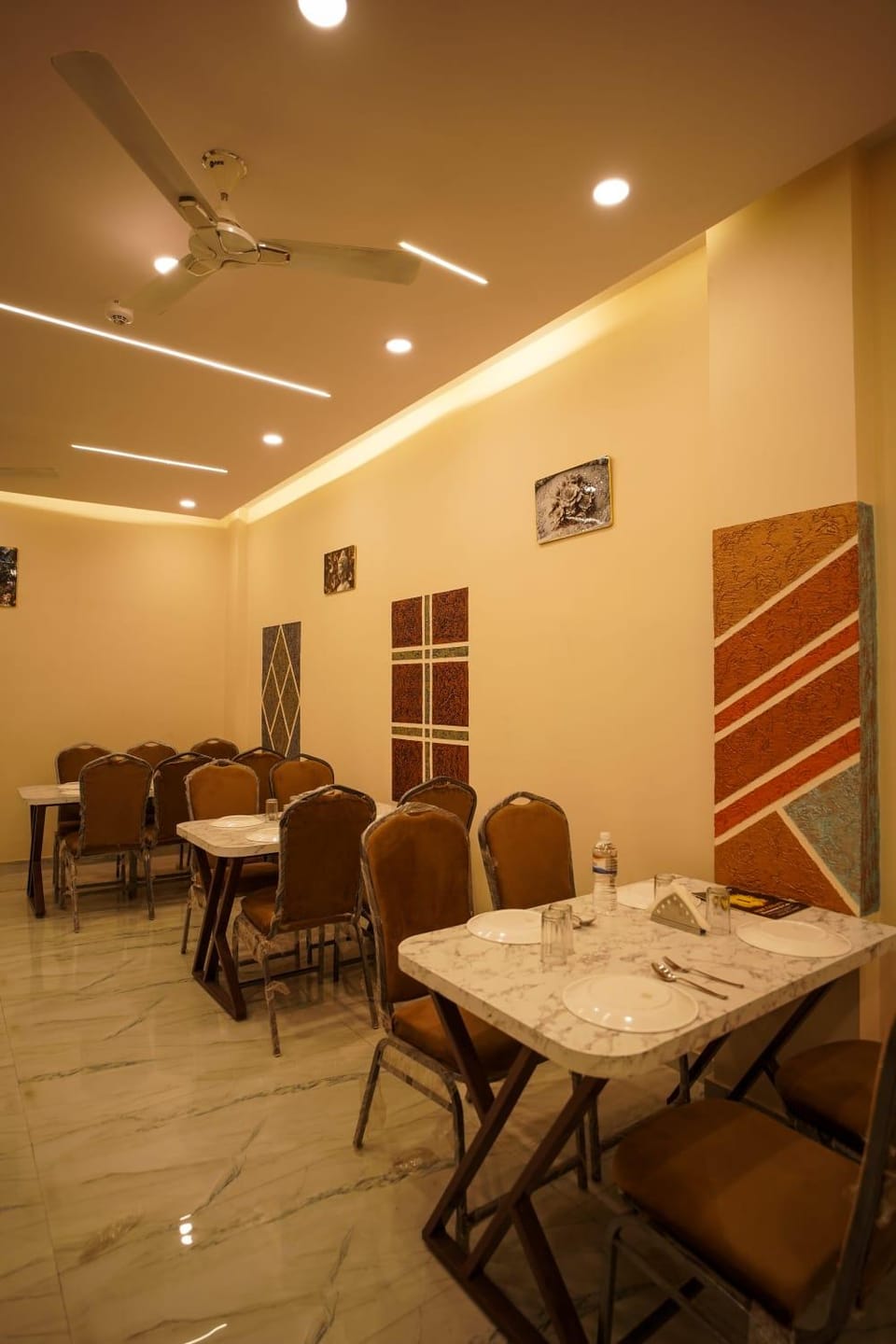 Hotel R Square Inn Hotel in Varanasi