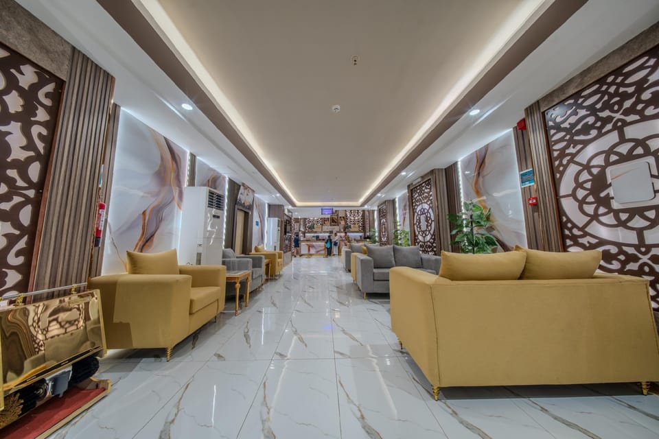 Al Fakhama Aldahbai Al-Shohada Hotel in Medina