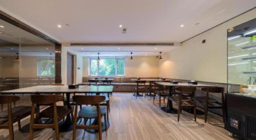 Hi Inn Shanghai Zhongshan Park Branch Hotel in Shanghai