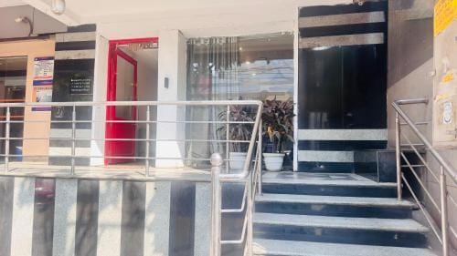 Hotel CINCO PRIME -PREMIUM ROOMS Hotel in Secunderabad