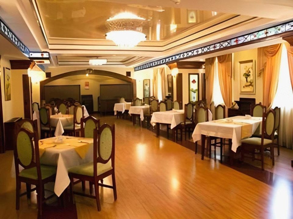 Ganjali Plaza Hotel Hotel in Baku
