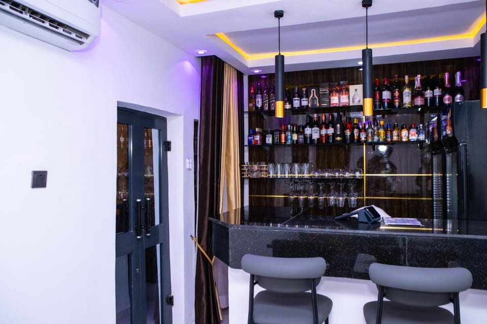 VHS Vinchee Suites II Hotel in Lagos