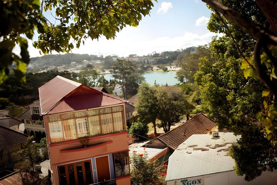 Happy Day Hotel Hotel in Dalat