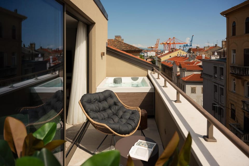 Armerun Hotel Rijeka Hotel in Rijeka