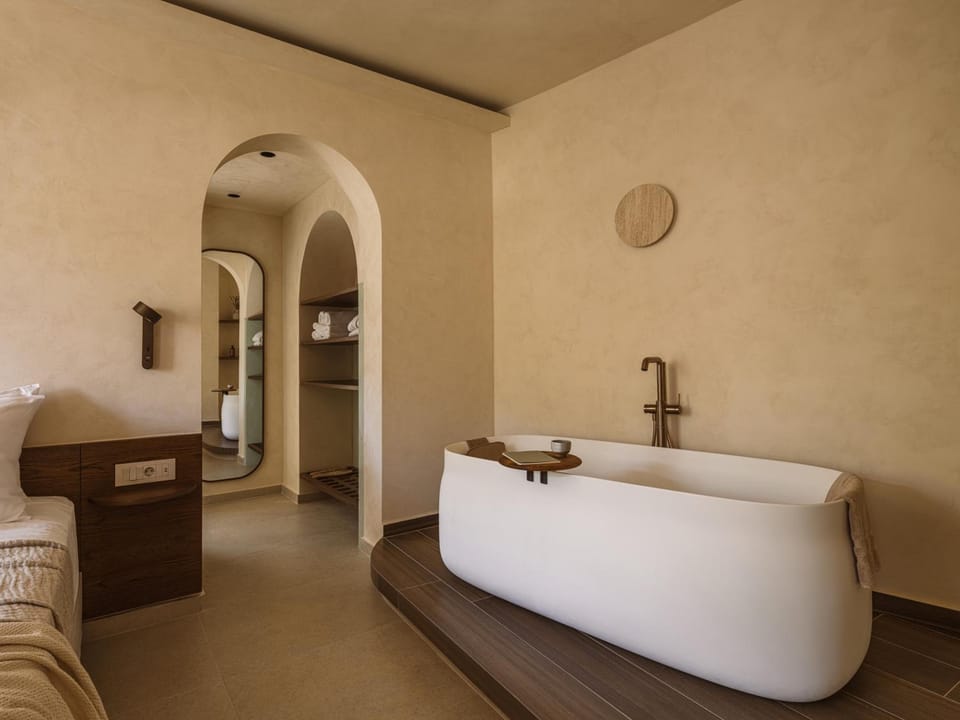 Eteon Living Suites Apartment hotel in Chania