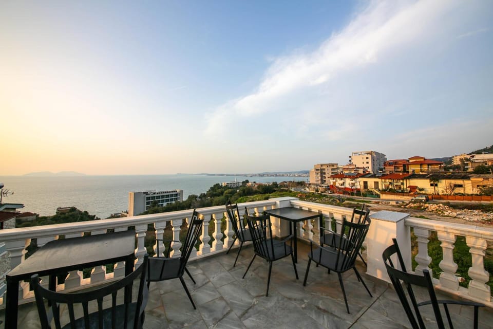 Tonis Rooms Vlore Hotel in Vlorë