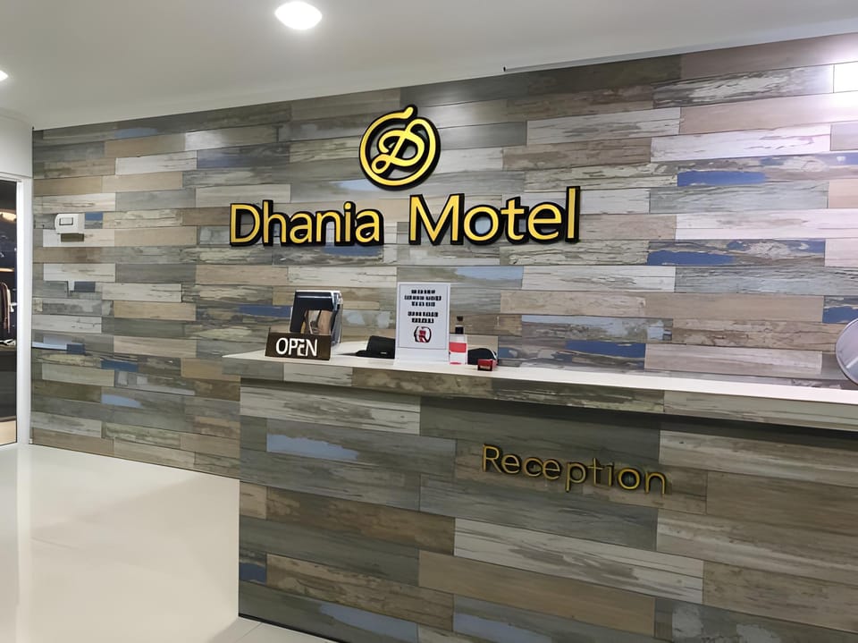 Dhania Cenang Beach Resort. Motel in Kedah