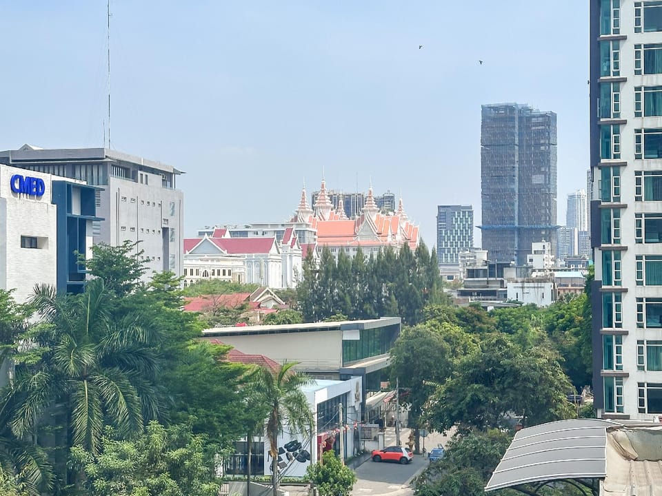 Metra Tower Hotel in Phnom Penh Province