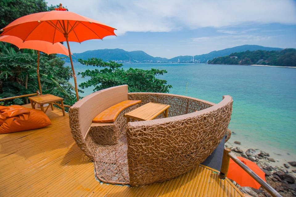 The Cozy Beachfront Phuket Hotel in Patong