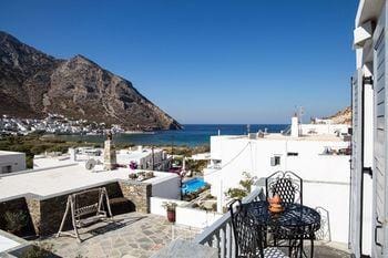 Nymfes Hotel Hotel in Milos