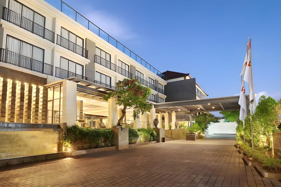 Anathera Resort Kuta Hotel in Kuta
