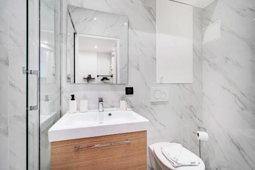 Elegant Studio - 2P - Place Pigalle Hotel in Paris