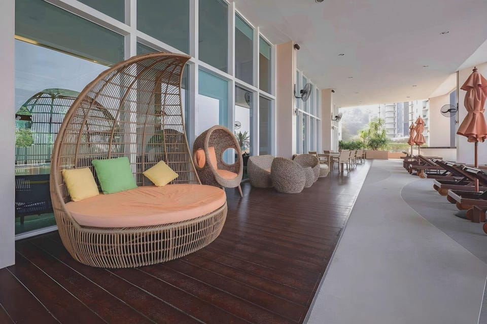 Balihai Bay Residence Hotel in Pattaya City