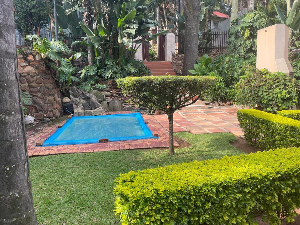 Lalakamnandi Guesthouse Bed and Breakfast in Pretoria