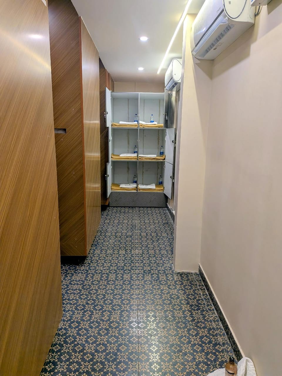 Sleepy Pods by Nathans Capsule hotel in Tamil Nadu