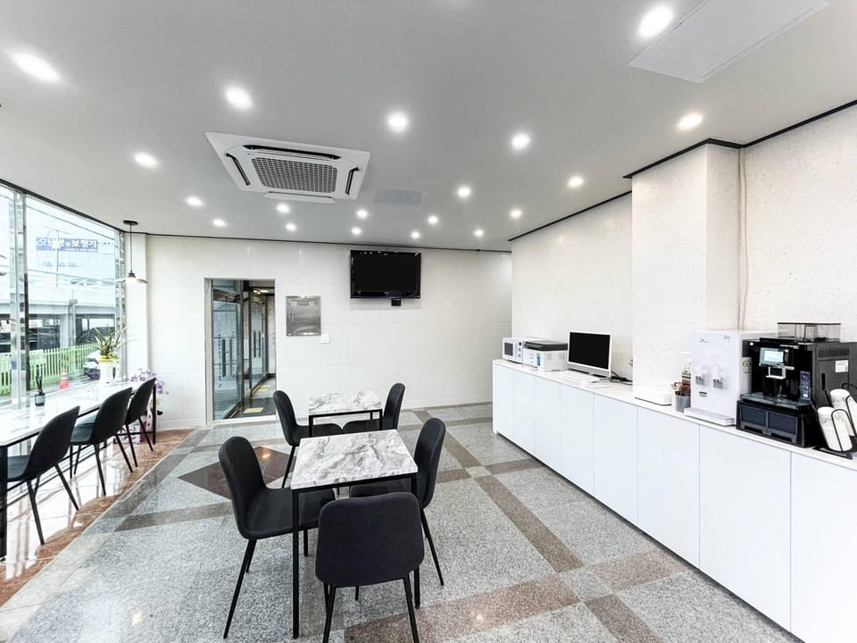 Mokpo Hotel Bom Motel in South Korea