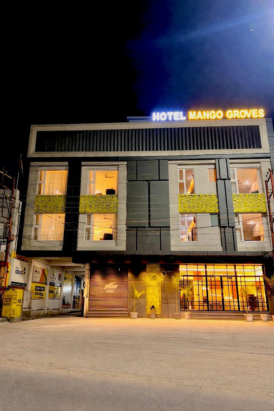 Hotel Mango Groves Hotel in Uttarakhand