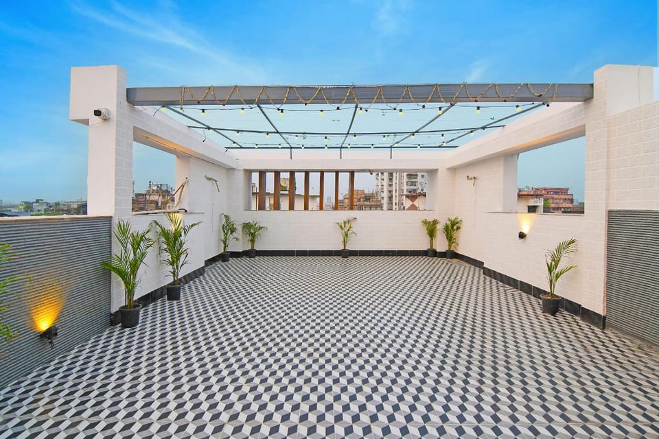 Kzar Select Hotel in Kolkata