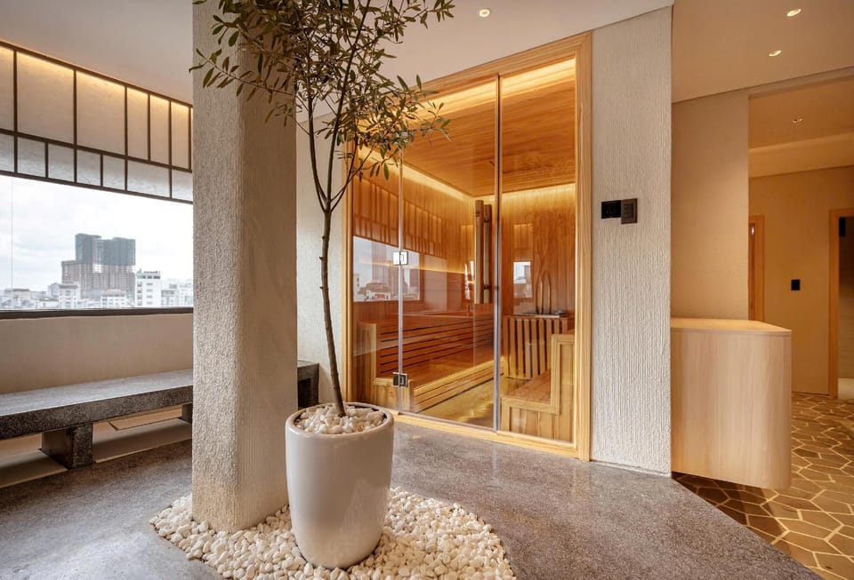 Steamroom