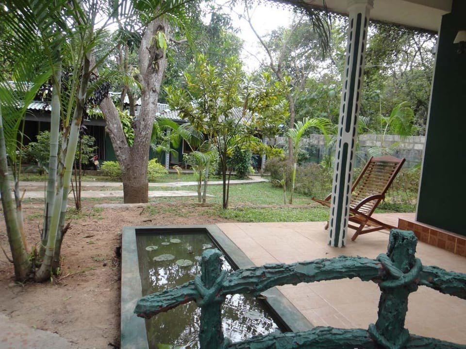 Deshani Holiday Inn Hotel in Dambulla