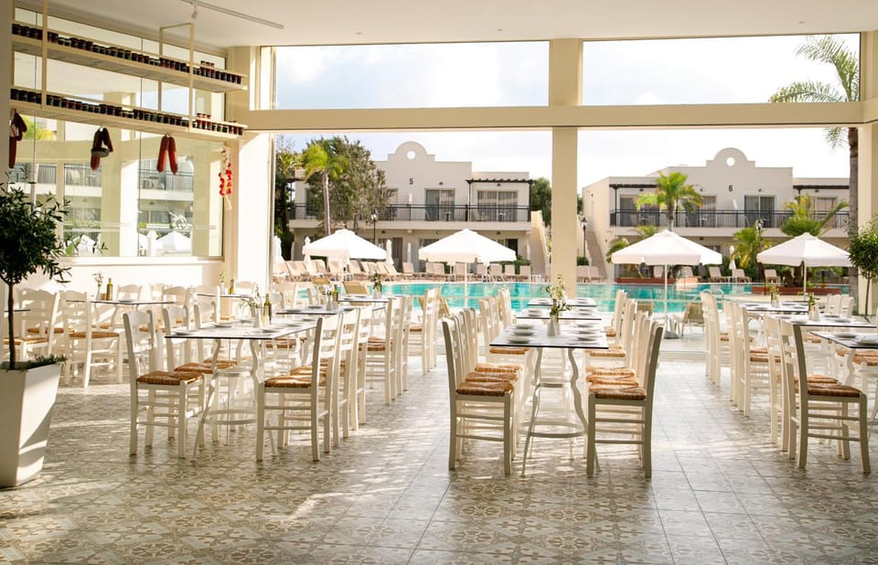 Louis Paphos Breeze Hotel in Paphos District