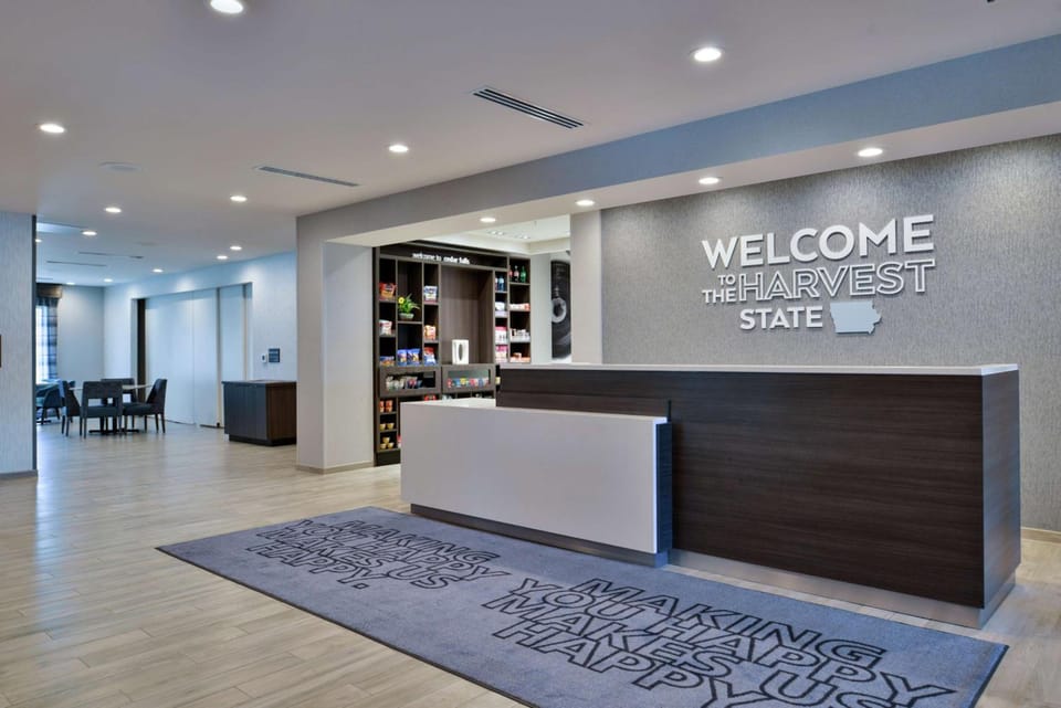 Hampton Inn by Hilton Cedar Falls Downtown Hotel in Cedar Falls