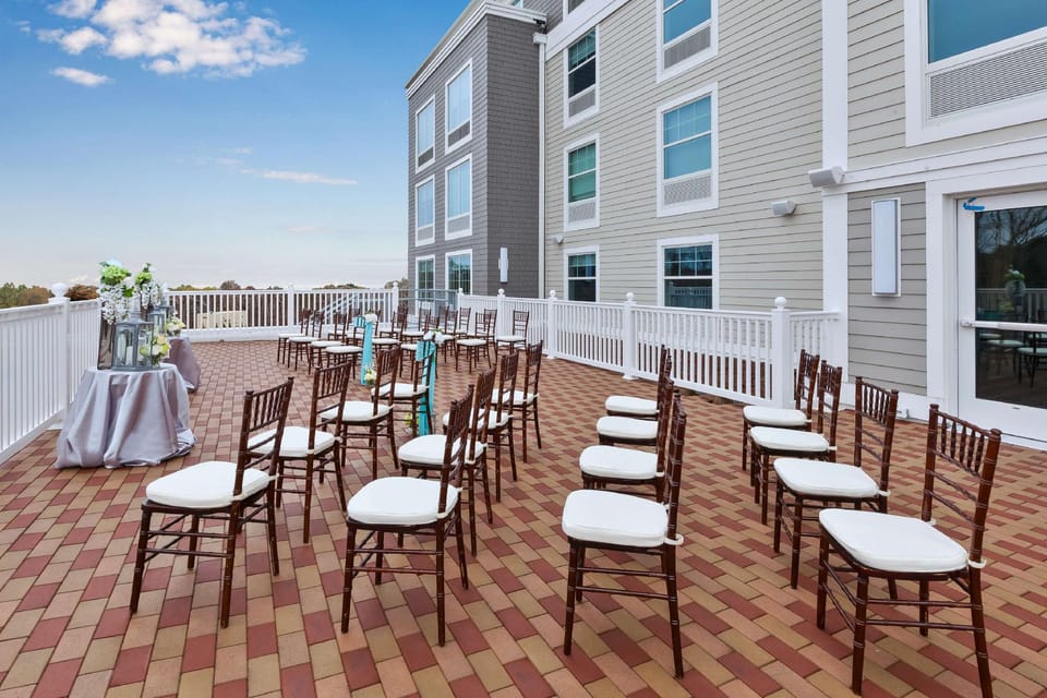 Hampton Inn by Hilton Buzzards Bay Cape Cod Canal Hotel in Buzzards Bay