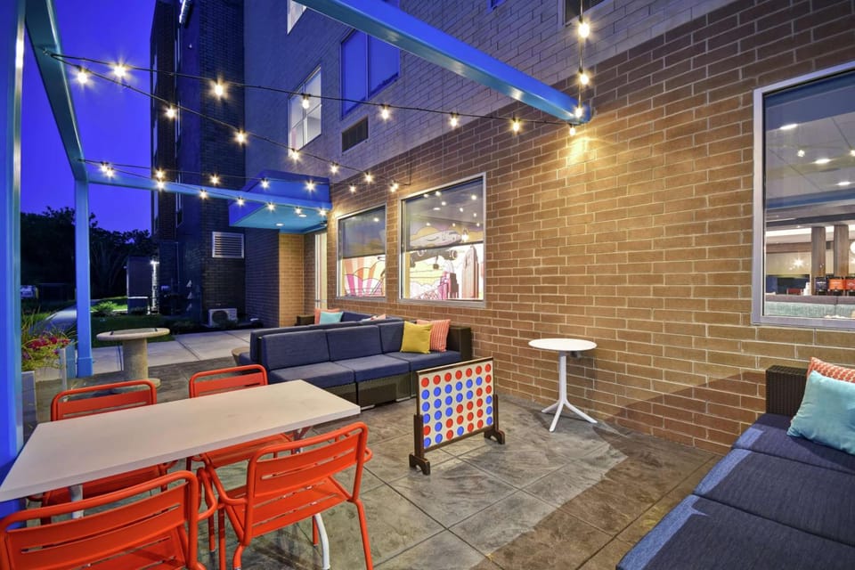 Tru by Hilton Cincinnati Airport South Florence Hotel in Florence