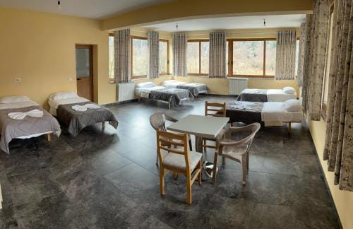 Bujtina Zici Hotel in Montenegro