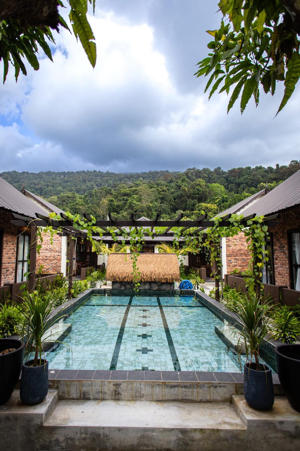 Private pool
