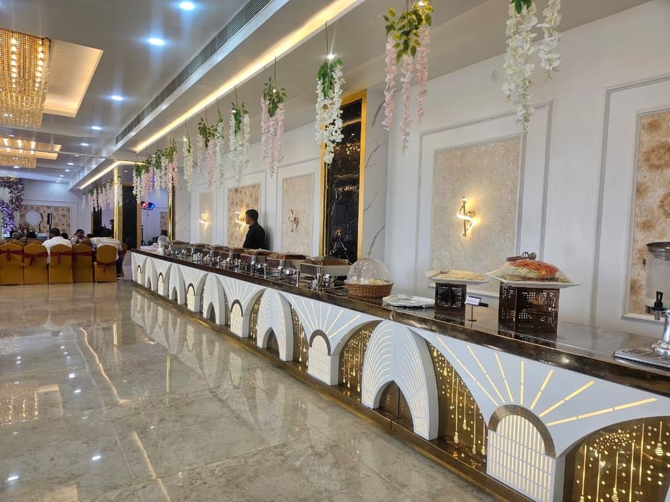 HOTEL SAI PARADISE Hotel in Lucknow