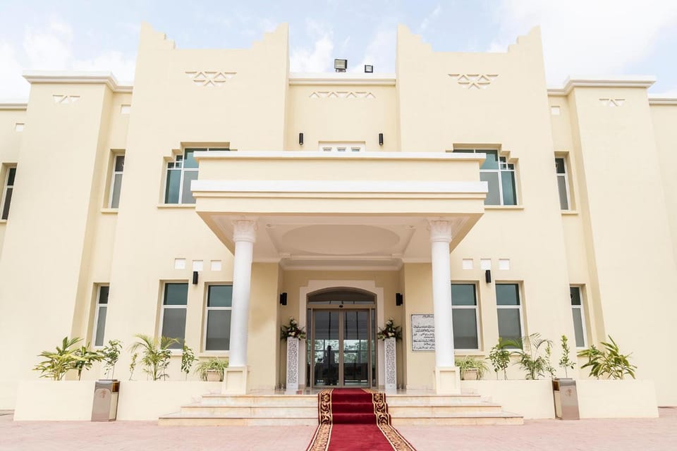 Atana Stay Al Ashkara  Hotel in Oman