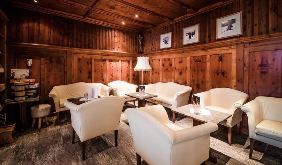 Hotel Sonnenheim Hotel in Saint Anton am Arlberg