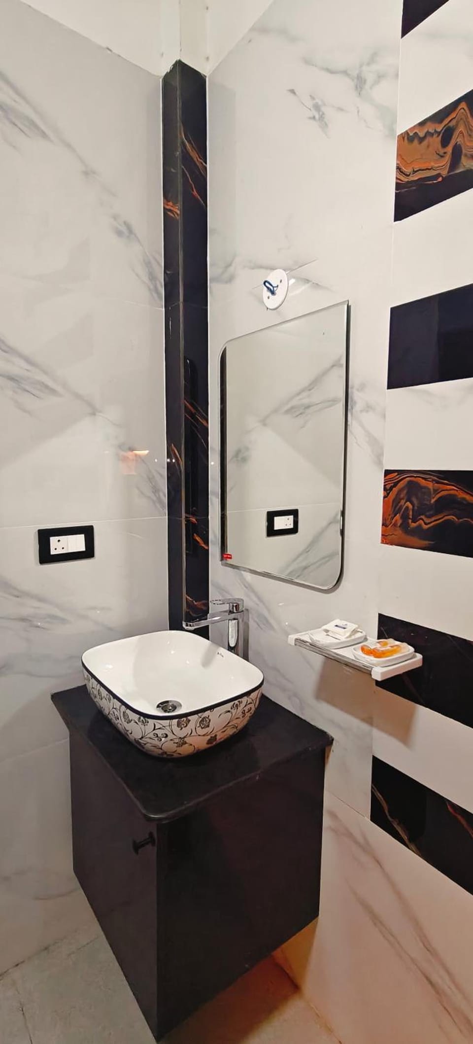 AVM Le Divin Hotel in Puducherry