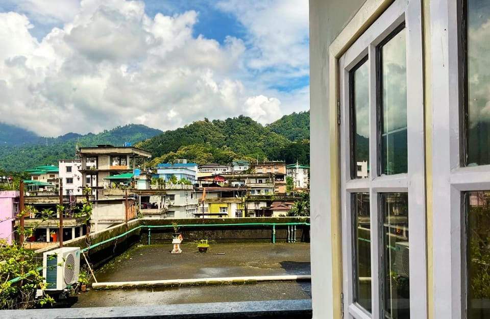 Iris Boutique Hotel Hotel in West Bengal
