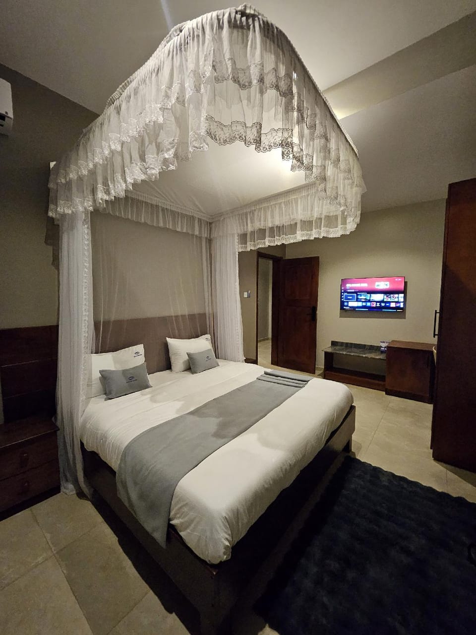 Blue top motel mbarara Hotel in Uganda