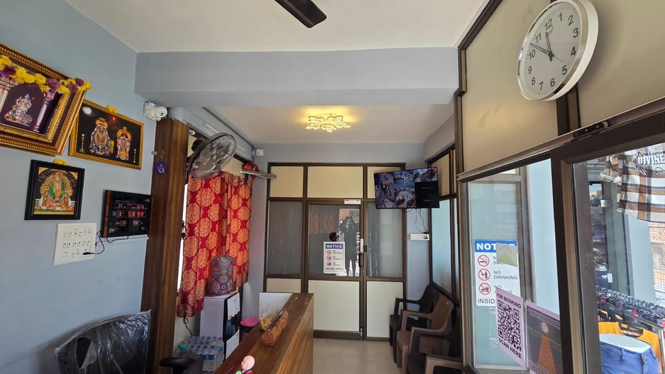 Diya Divine Stay Hostel in Tamil Nadu
