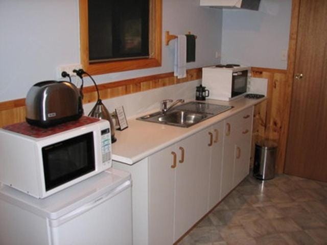 Derwent Bridge Chalets & Studios Lodge in Tasmania