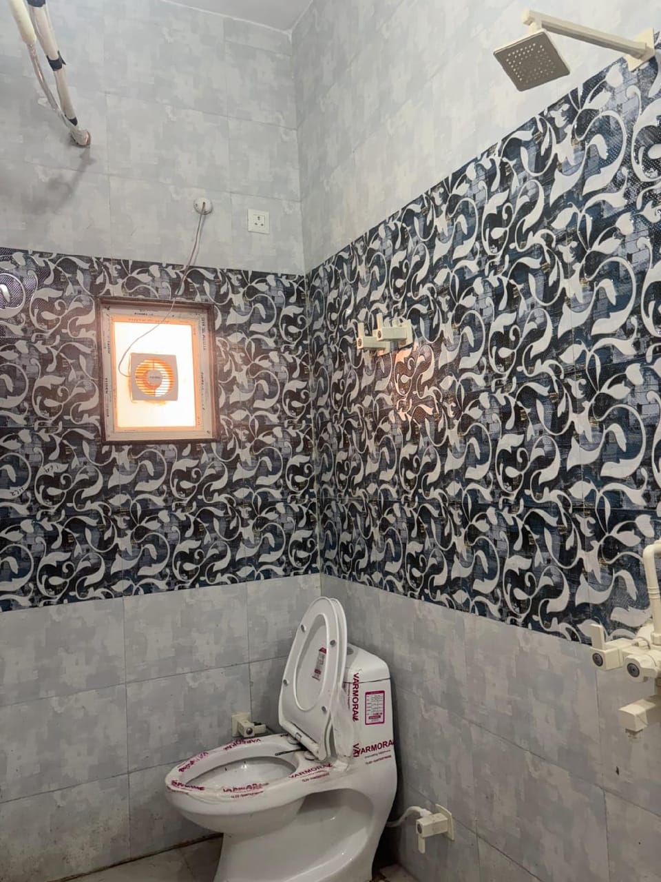 SHRI RADHA PALACE Hotel in Uttar Pradesh
