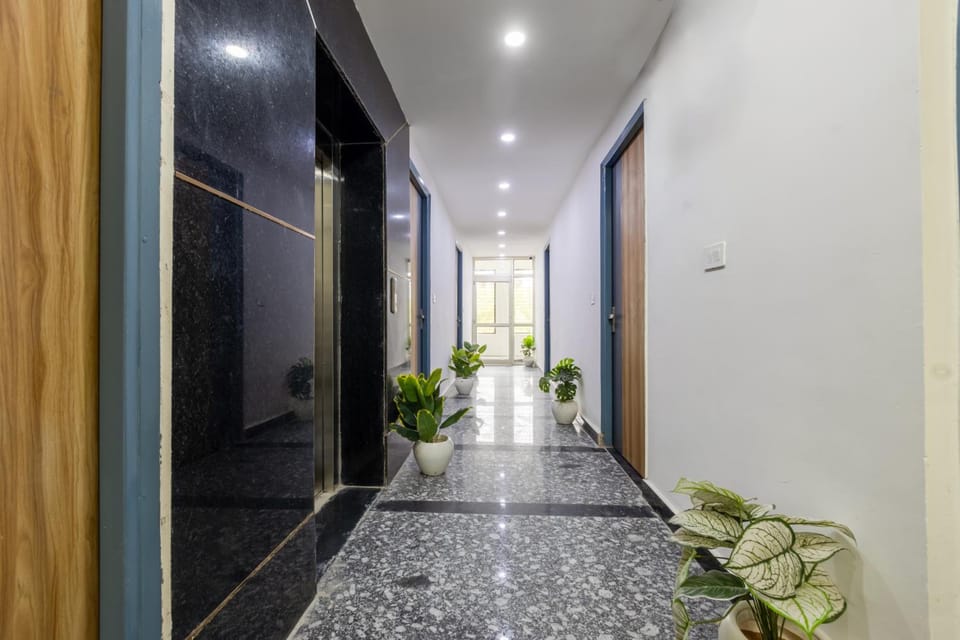 Fortune Inn Sector - 104 By ASPL Hotel in Noida