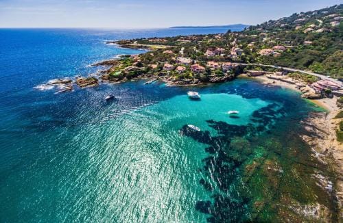 LE CHENE ET L'EAU Hotel in Roquebrune-sur-Argens