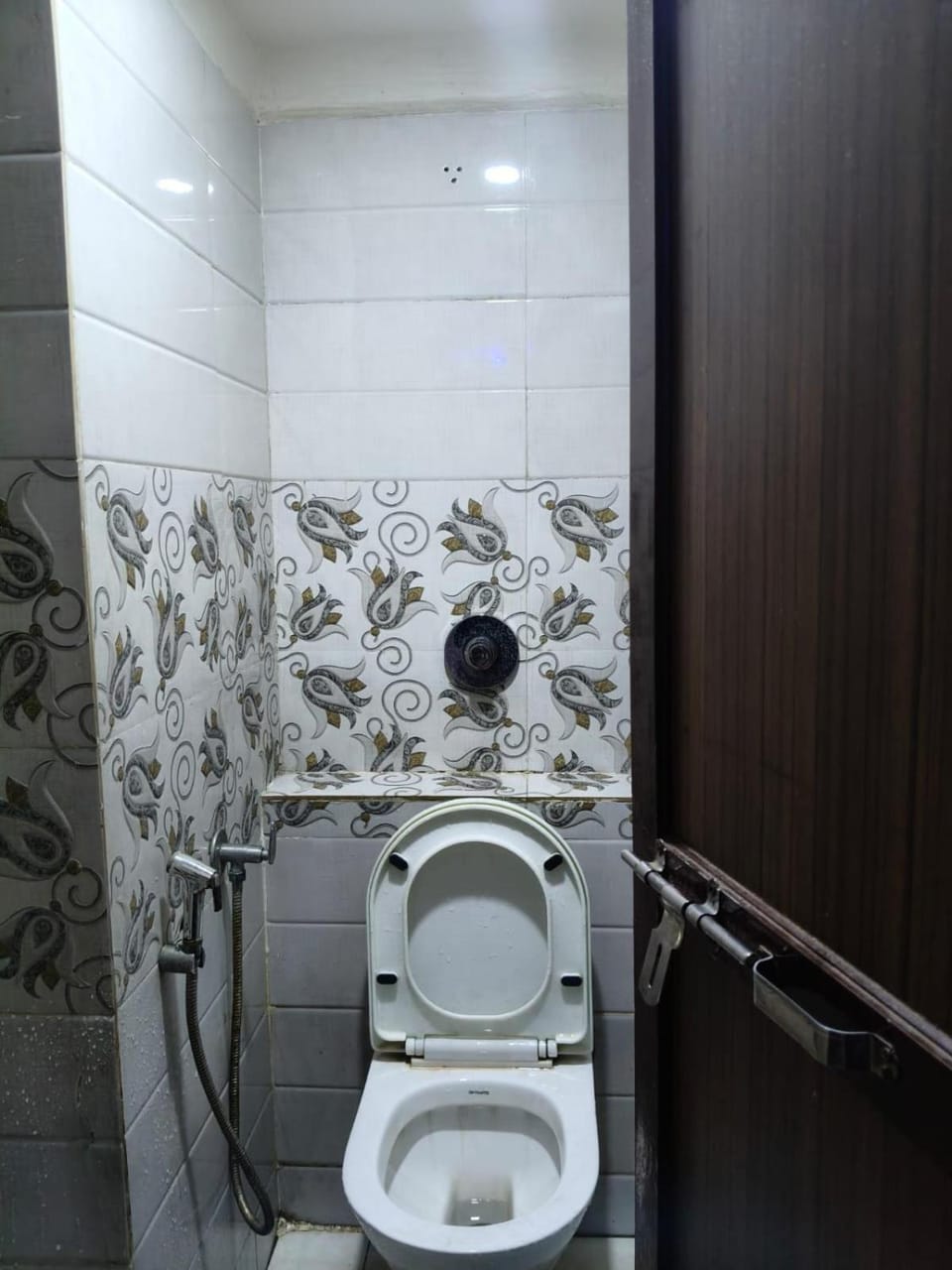 HOTEL ROYAL PALACE Hotel in Ahmedabad