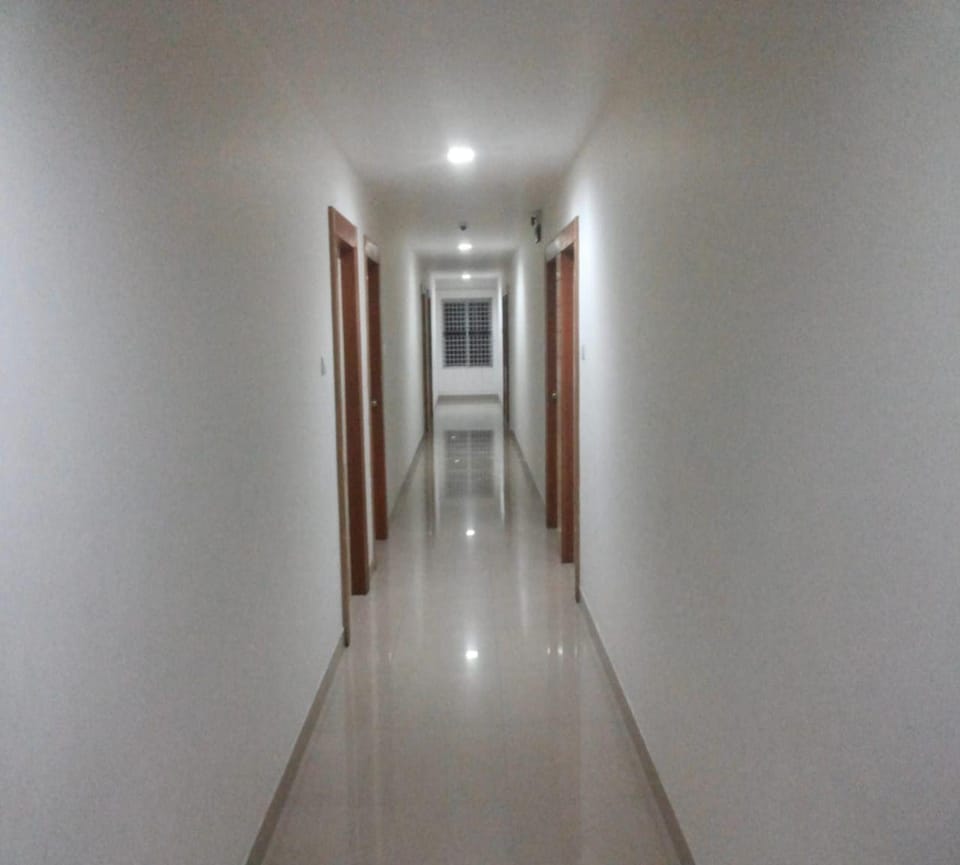 White Parrot Hotel in Mysuru